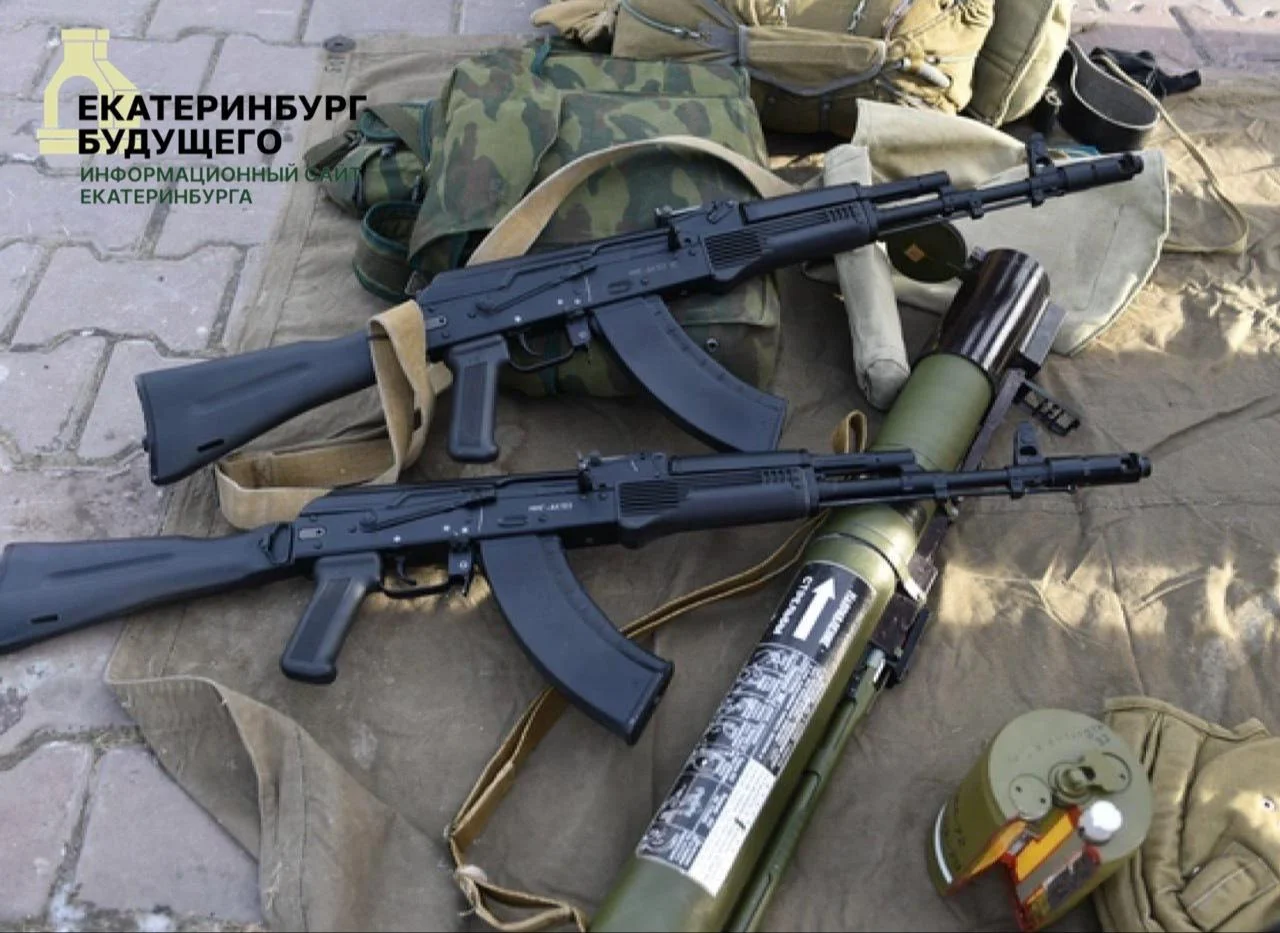 Грузовик с оружием попытались завезти в колонию в Каменске‑Уральском