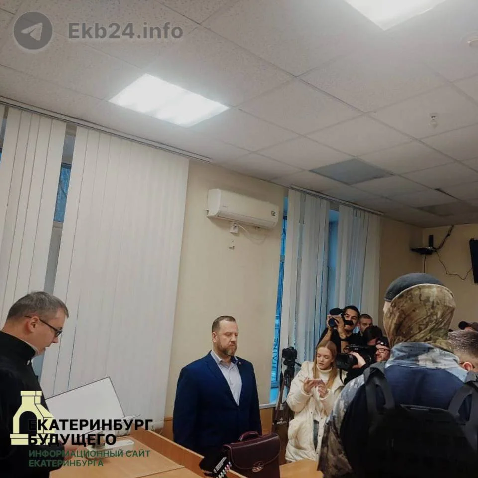 Лидеру «Мужского пути» дали условный срок за похищение дочери