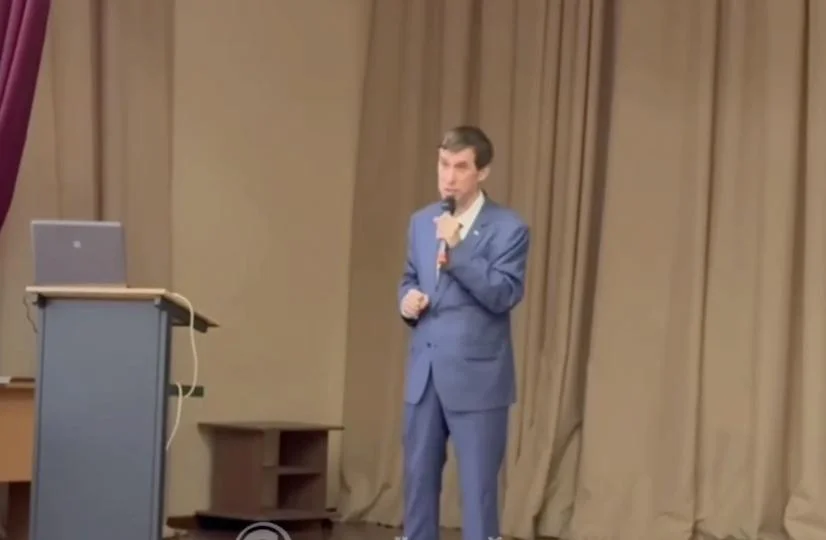 Чиновник на&nbsp;выступлении в&nbsp;медколледже призвал не&nbsp;делать аборт после&nbsp;изнасилования