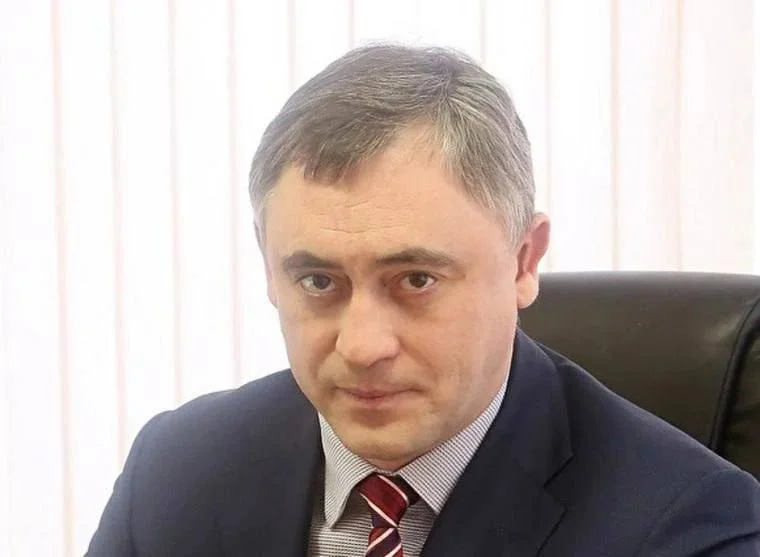 Экс‑замминистра ЖКХ заочно арестован