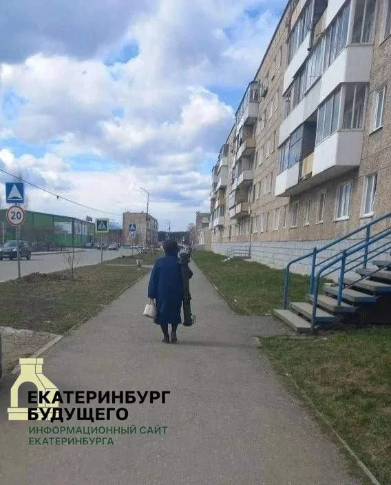 😳 Суровые уральские женщины гуляют не с собачкой, а с гранатомётом